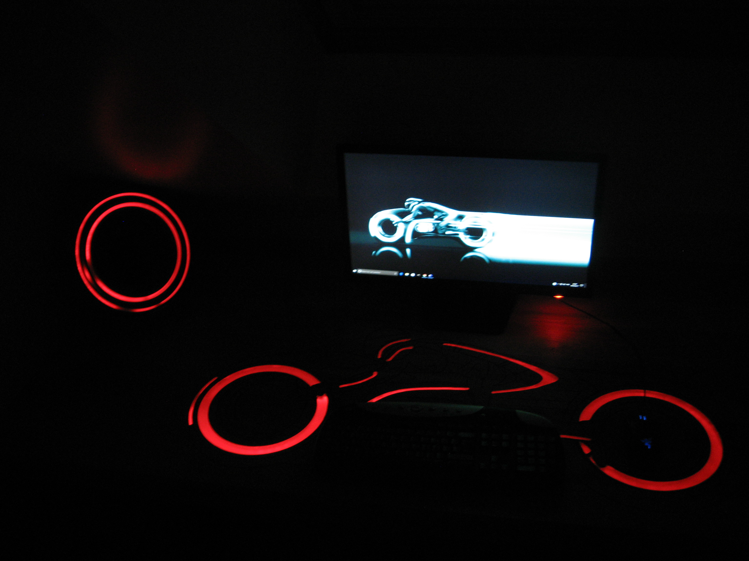 00 tron desk.JPG