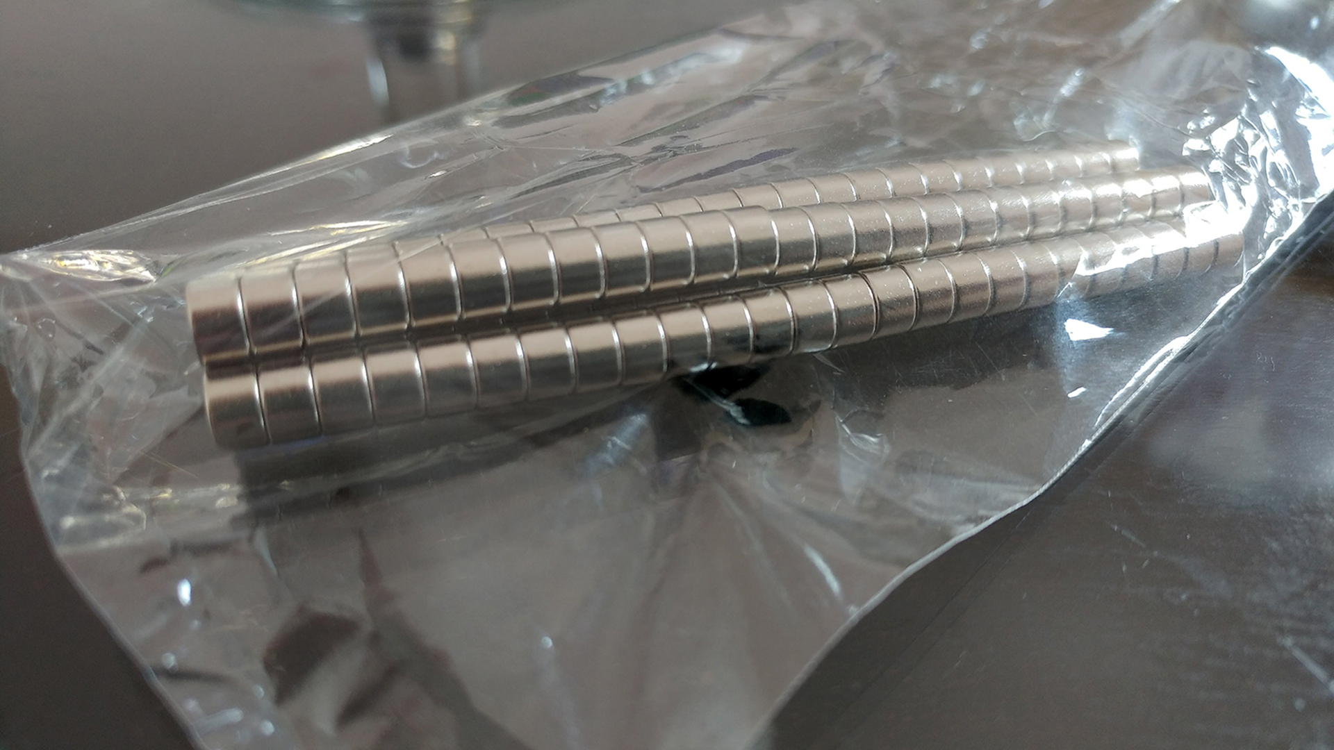 01 Magnets 5mm.jpg