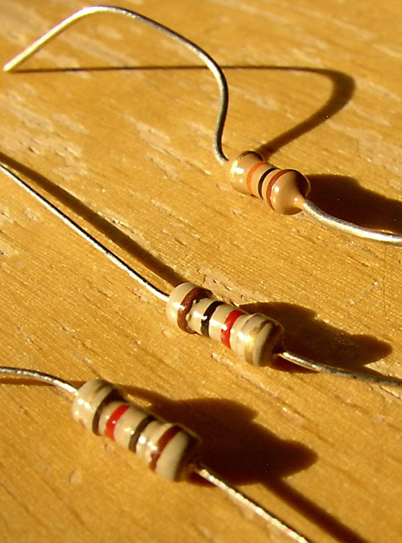 01.I.resistors.jpg