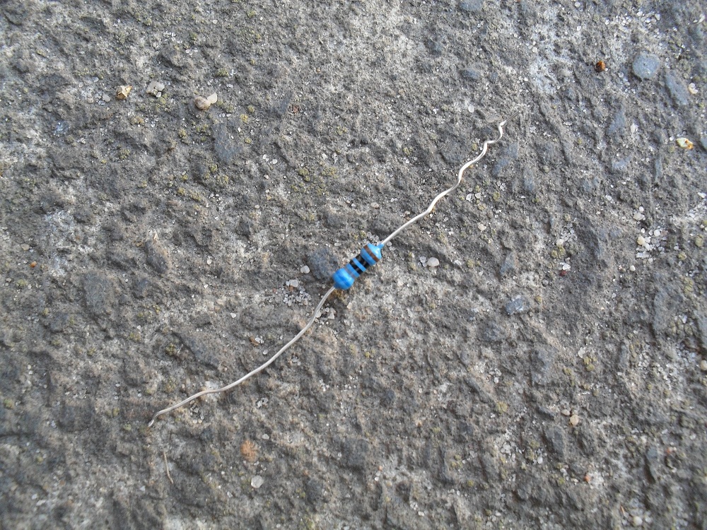 02 Resistor.JPG