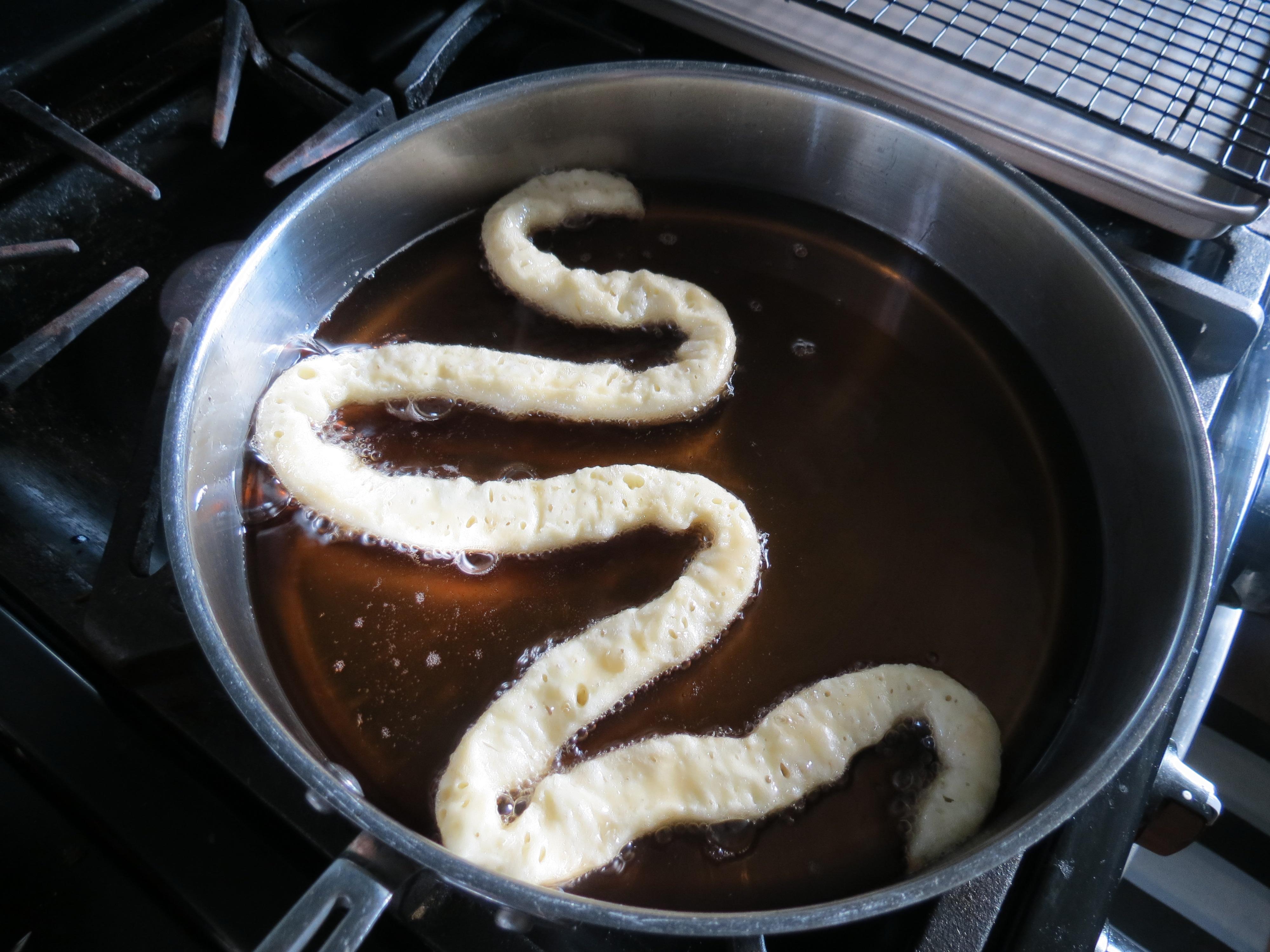 02-Fry Snake Churros.JPG