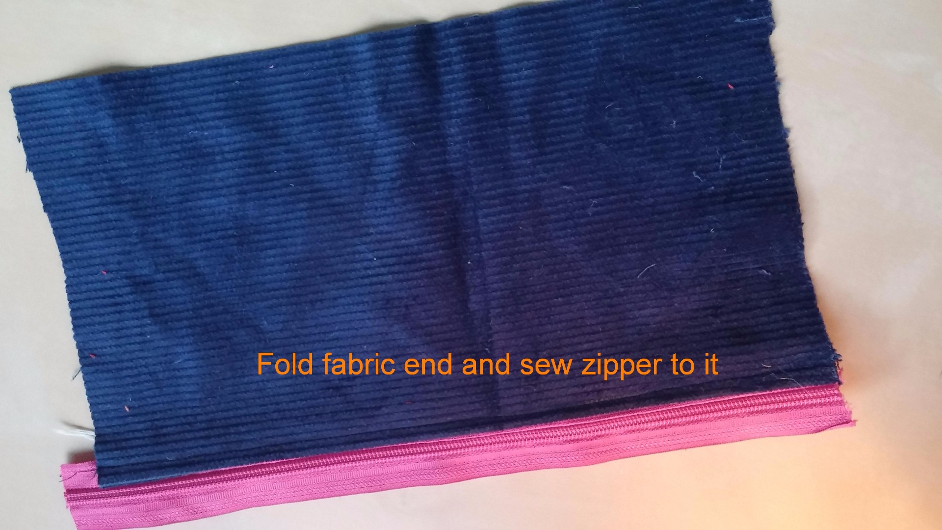 02-Sew Zipper.jpg