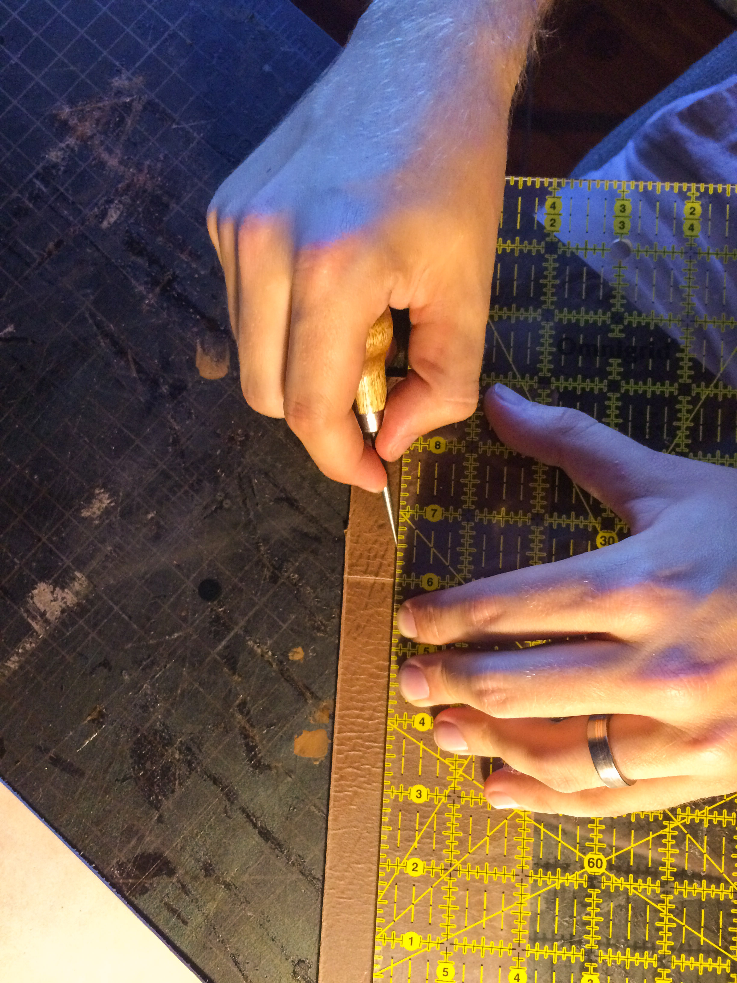 027 - Cutting out the Handle Leather.jpg