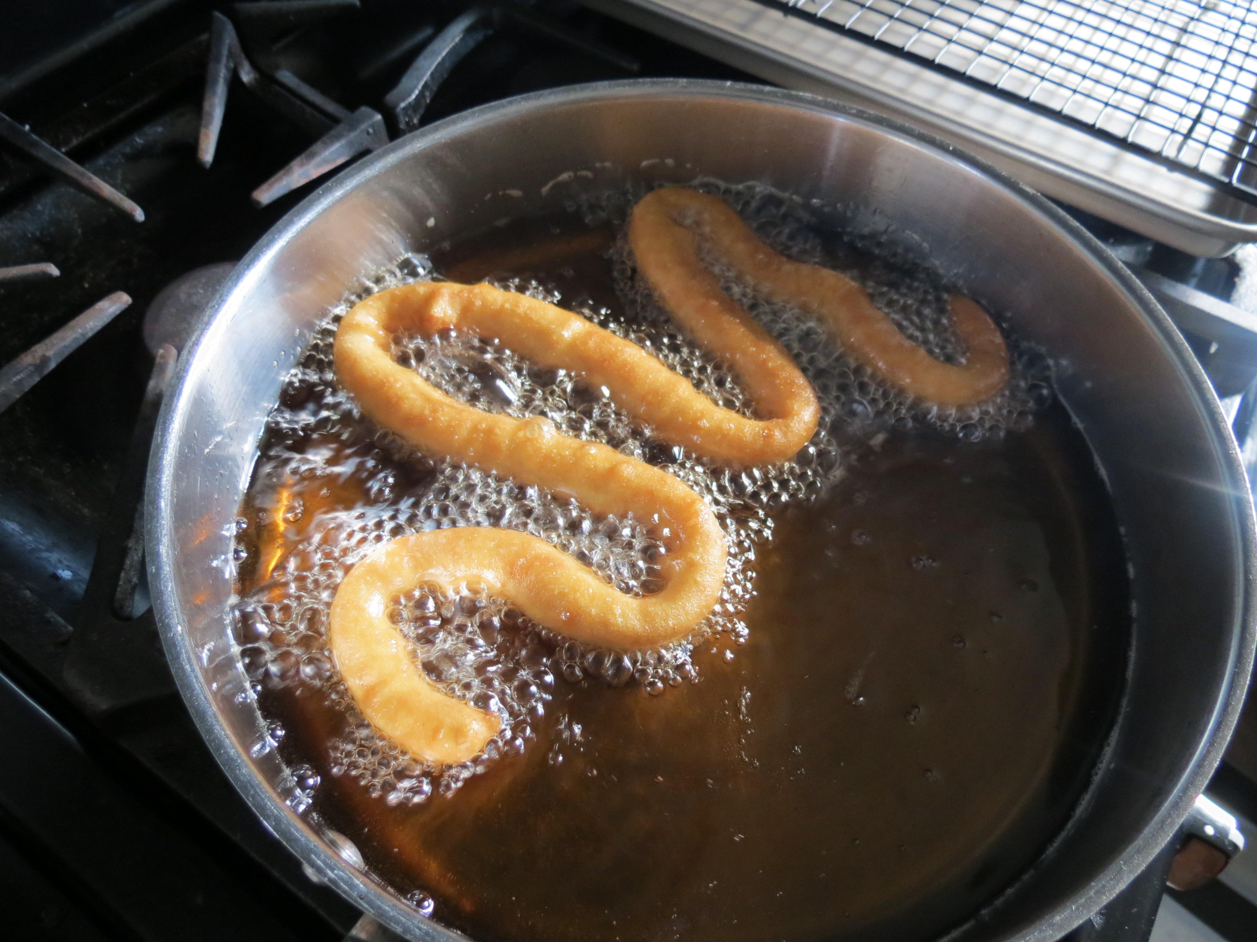 03-Fry Snake Churros.JPG