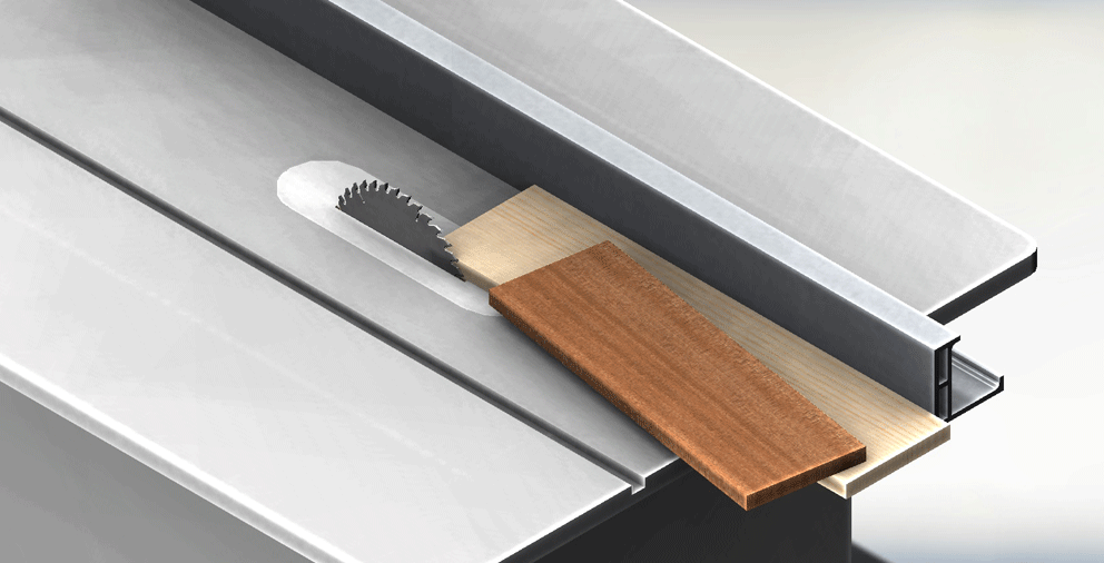 03-Set-fence-to-align-guide-piece-to-blade.png