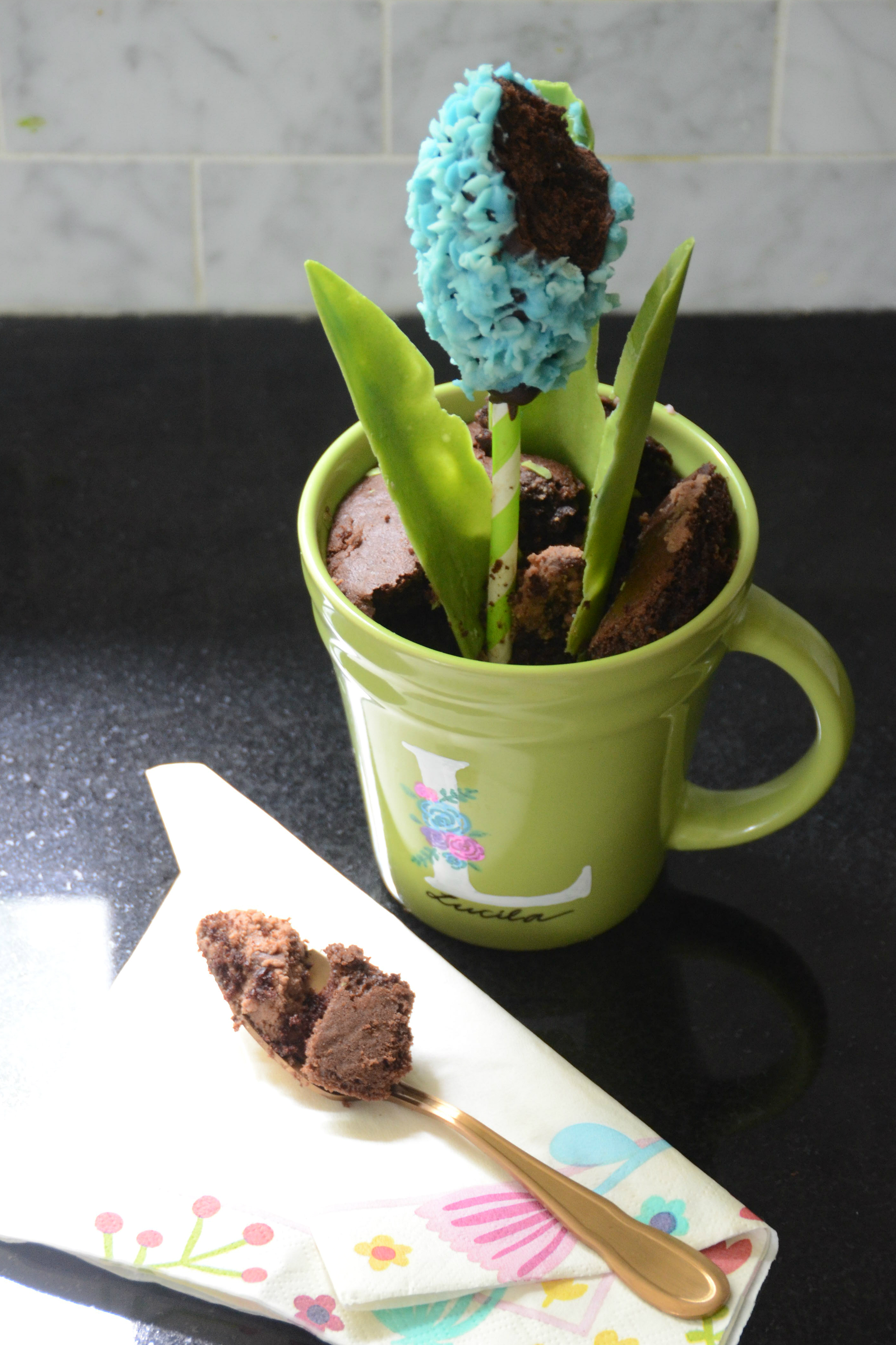 05 - Hyacinth Cake Pops.jpg