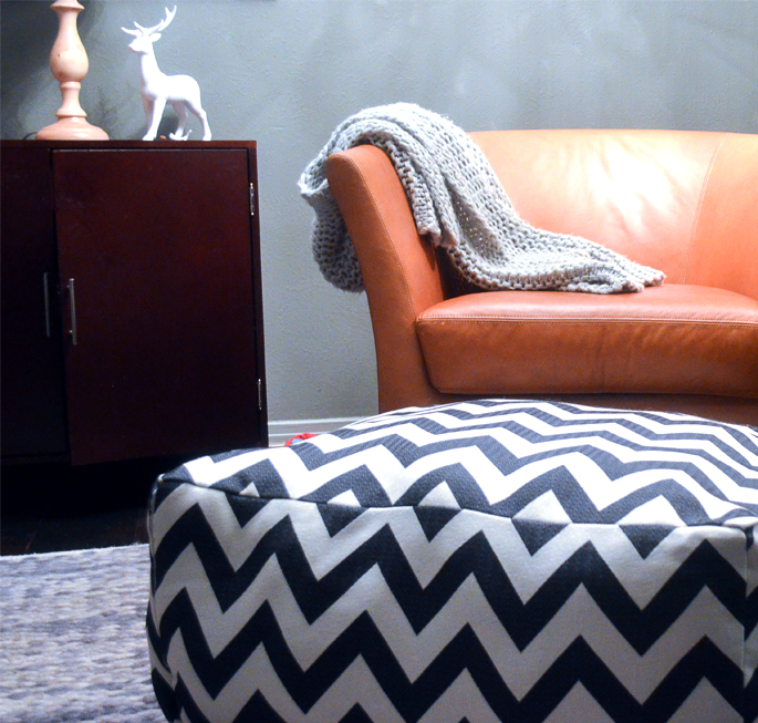 08-DIY-Chevron-Pouf.jpg