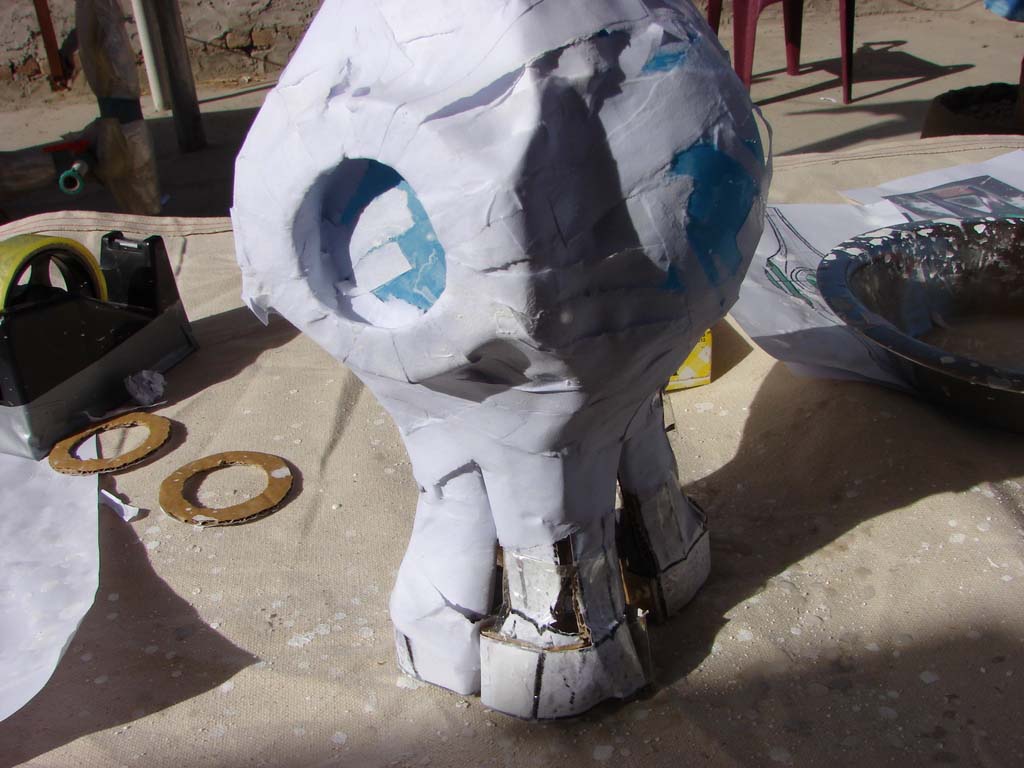 08Apply Papier Mache to Main Body10.JPG