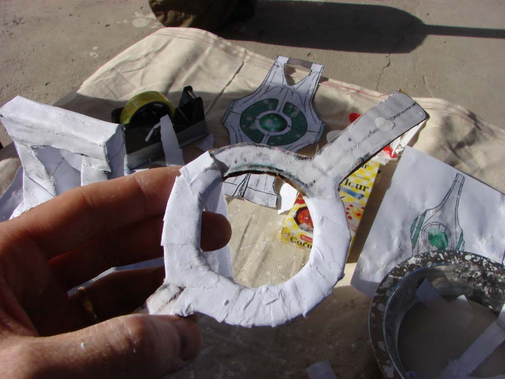 09Prepare Lens Frames &amp; Papier Mache02.JPG