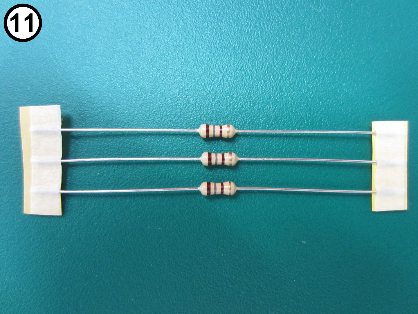 1 - 11 - Circuit Board - 180 Ohm Resistors.JPG