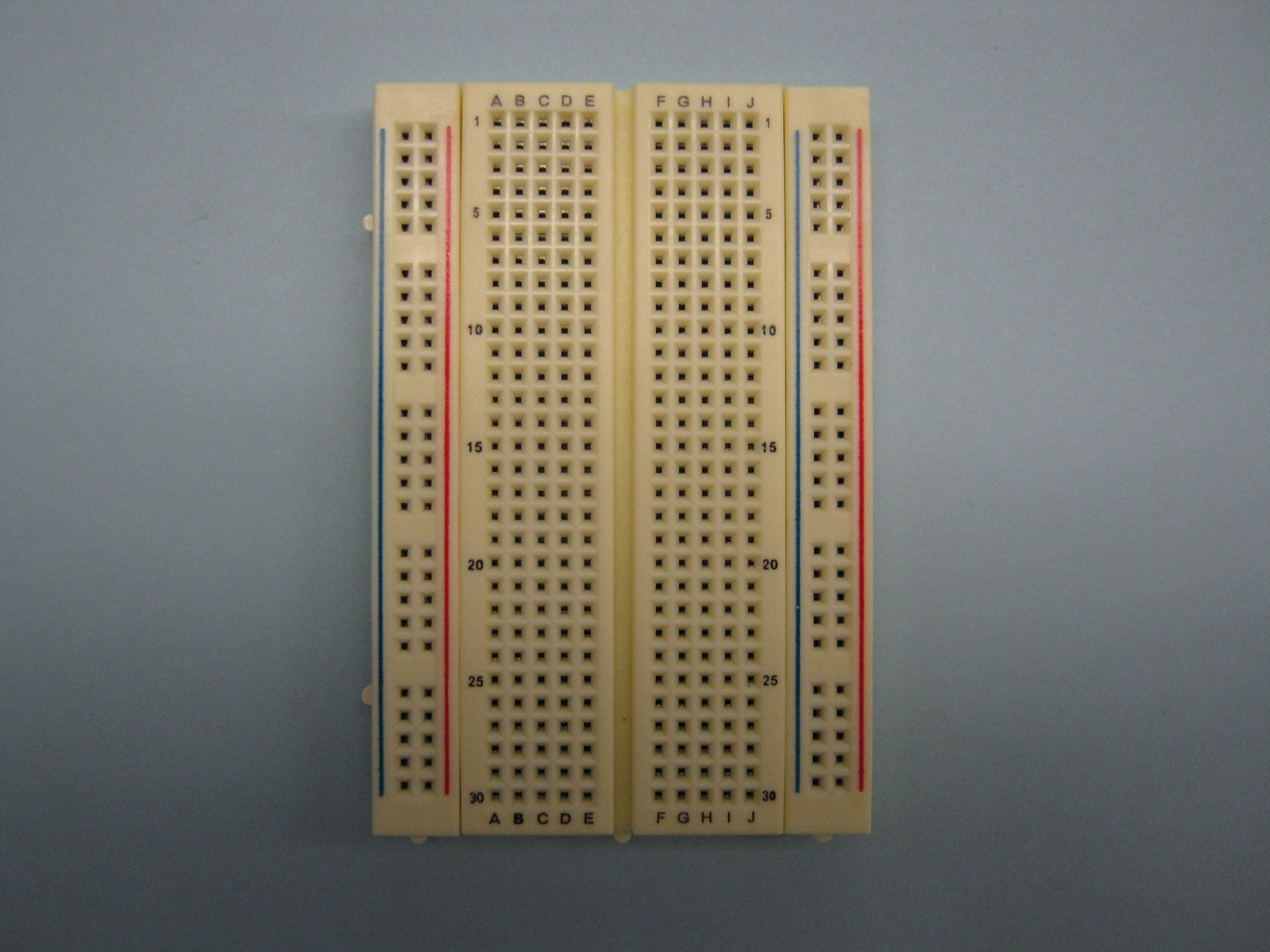 1 - 4 - Closeup Breadboard.JPG