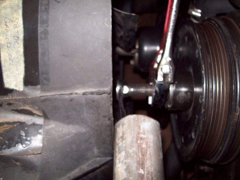 100_0738 Power Steering Pump pulley remover - extraction.JPG