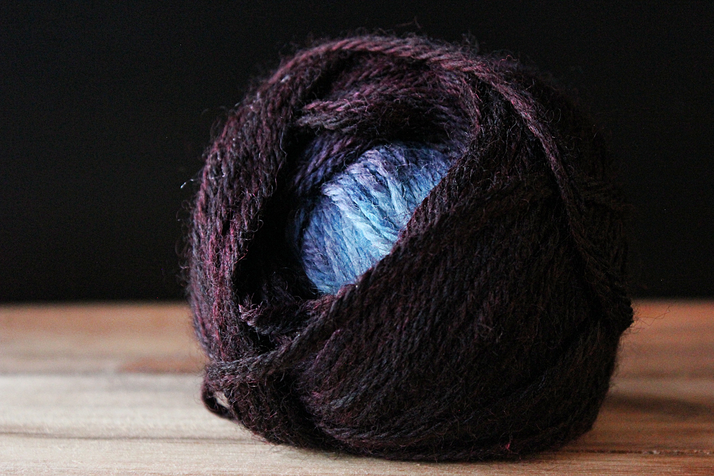 101116 diy dye yarn .jpg