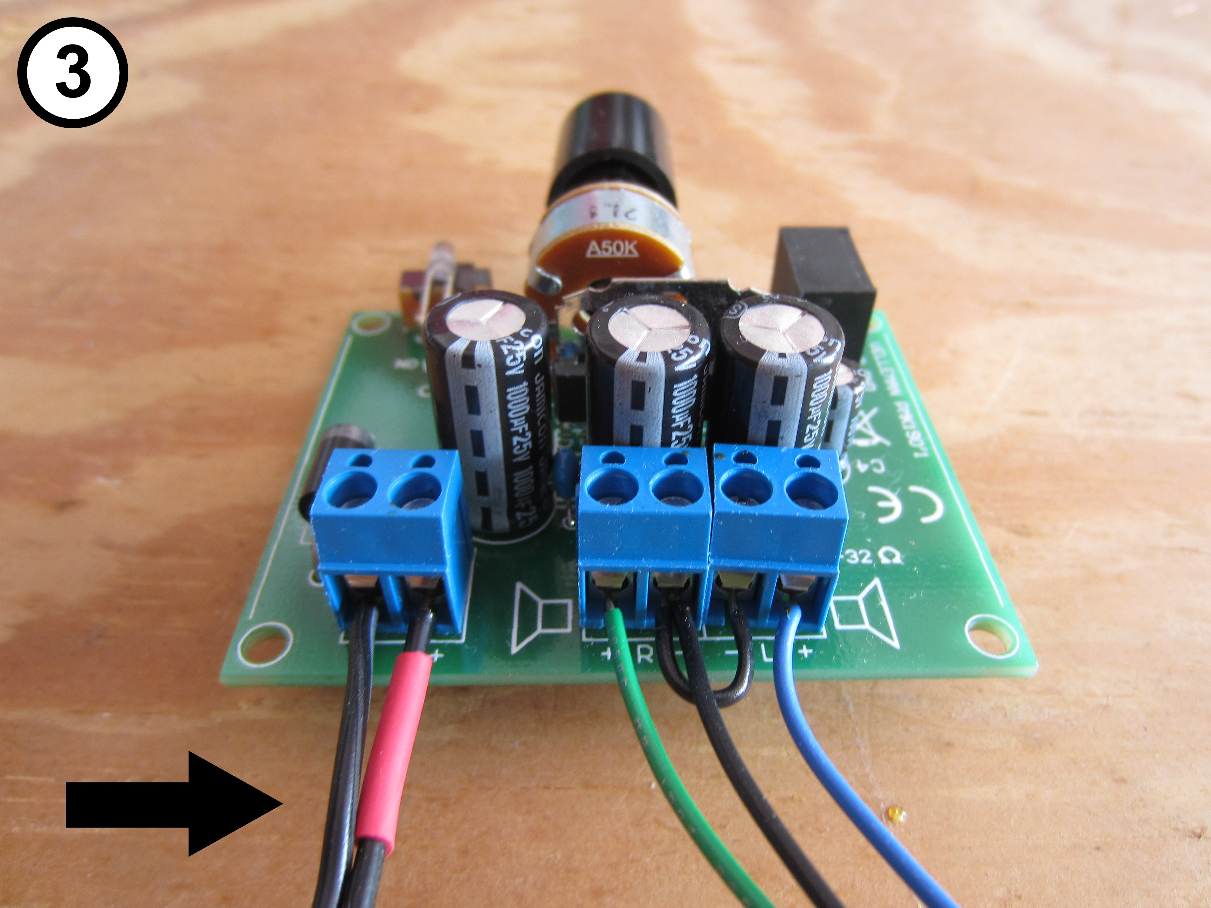 11 - 3 - Amp Wiring.JPG