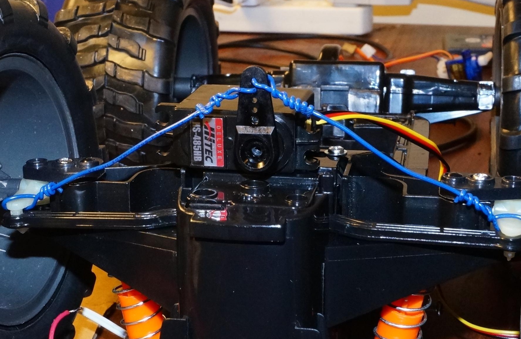 11 Steering Servo 2.jpg