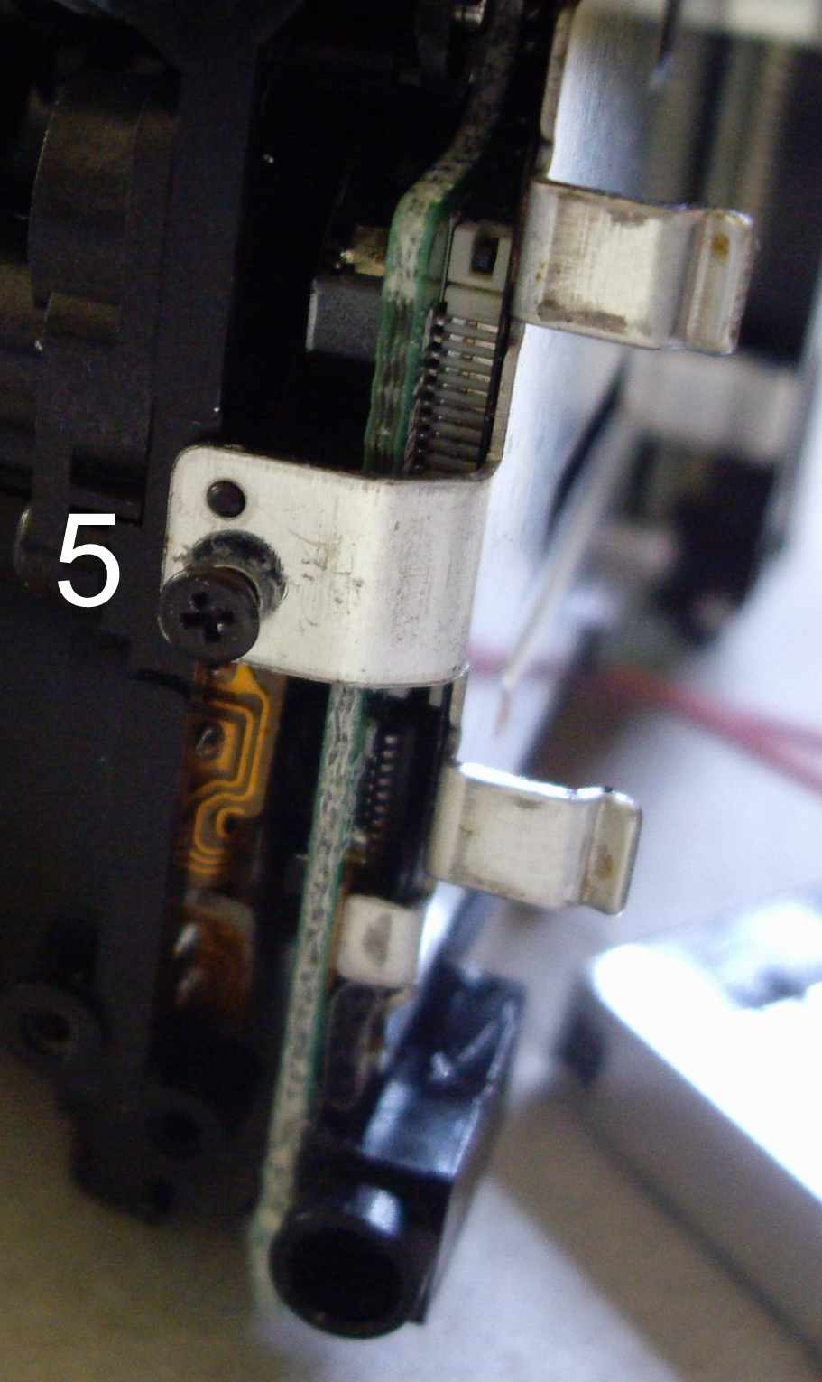 12 CF-Slot.JPG