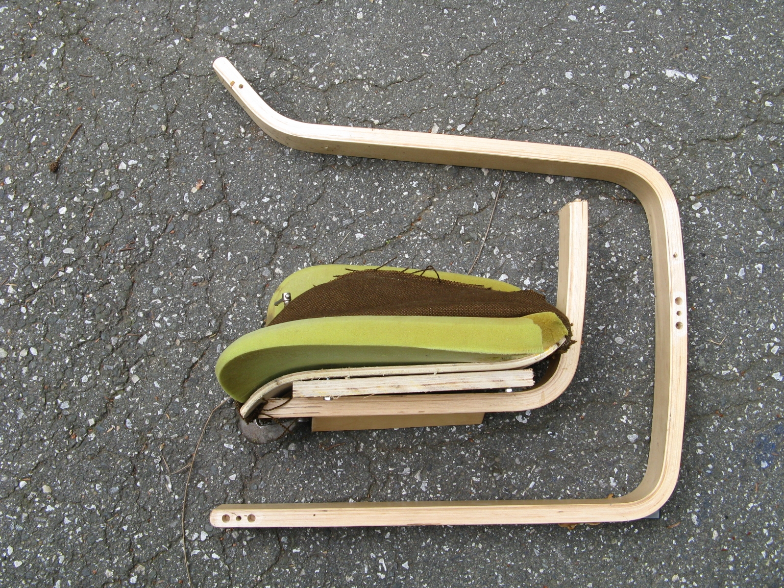 12 inch bent Seat wood lay-up.JPG