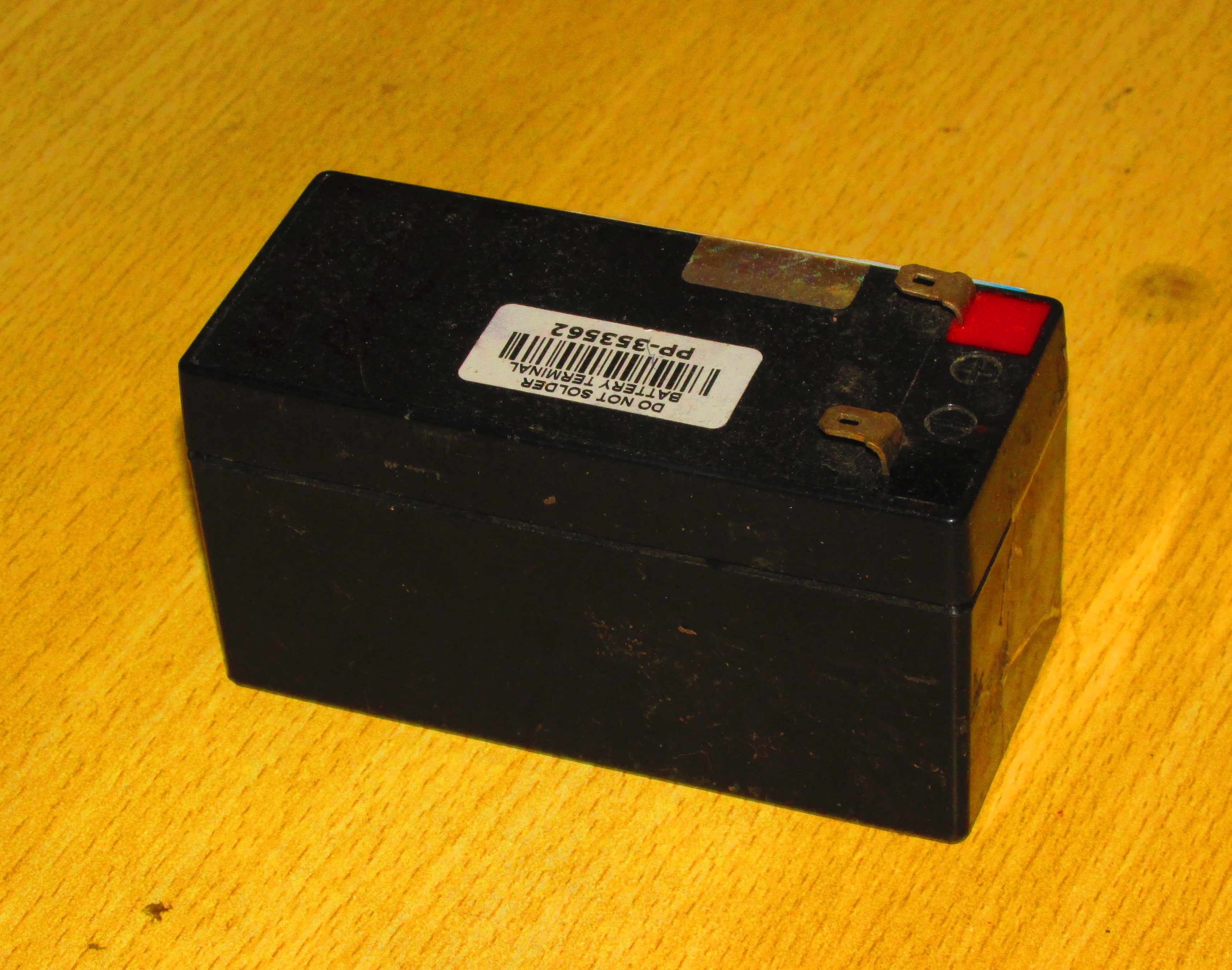 12V Battery.JPG