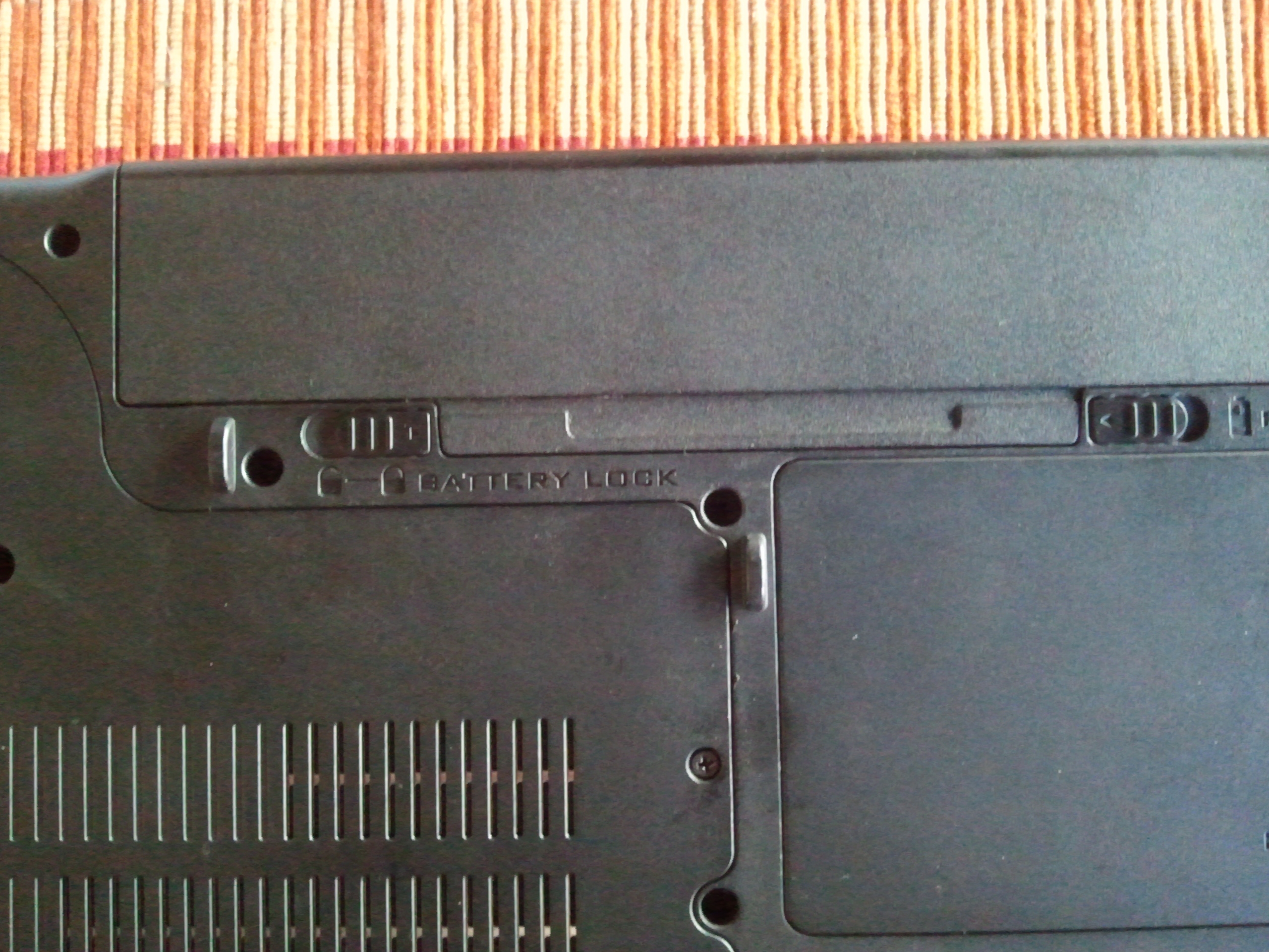 12d-LG F1 Laptop Replace Battery.jpg