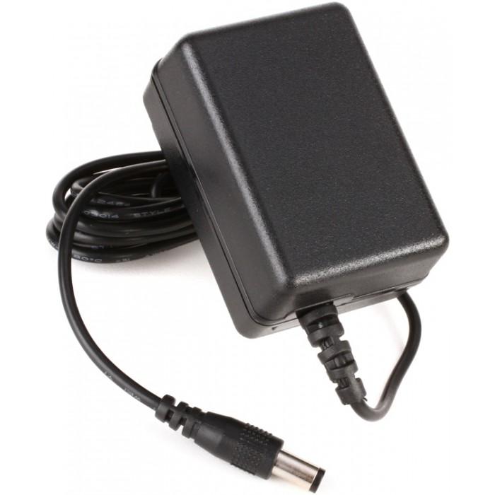 12v-Adapter-700x700.jpg