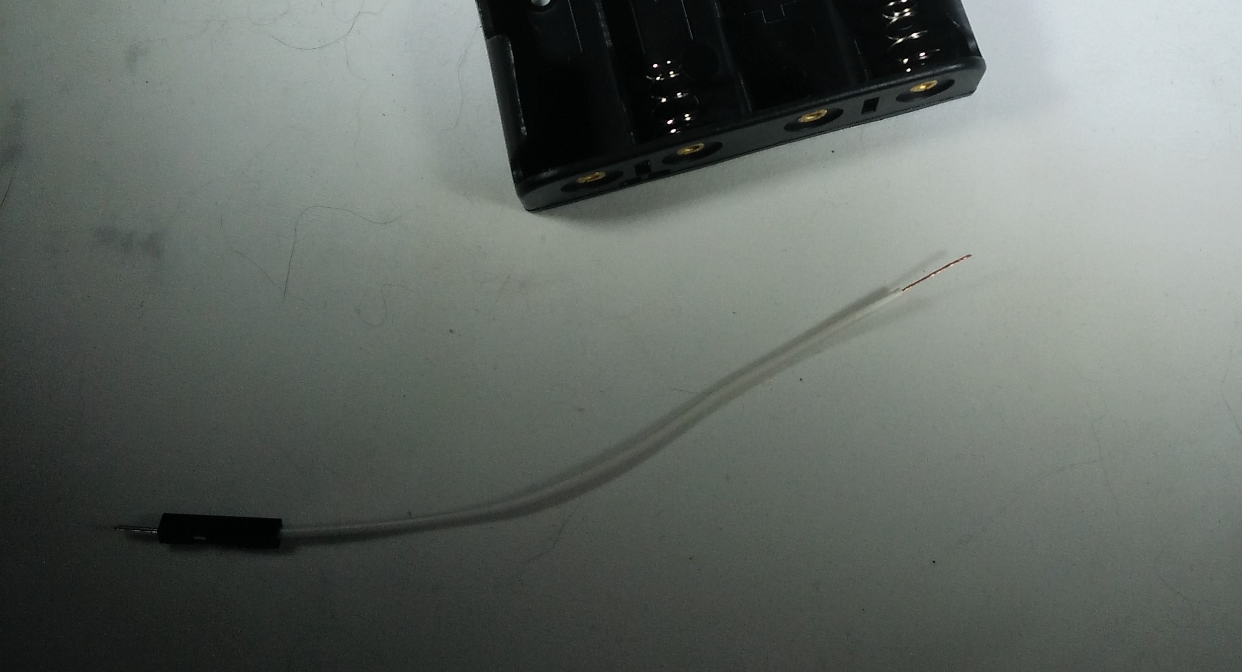 13.5_stripped wire near batt pack.jpg