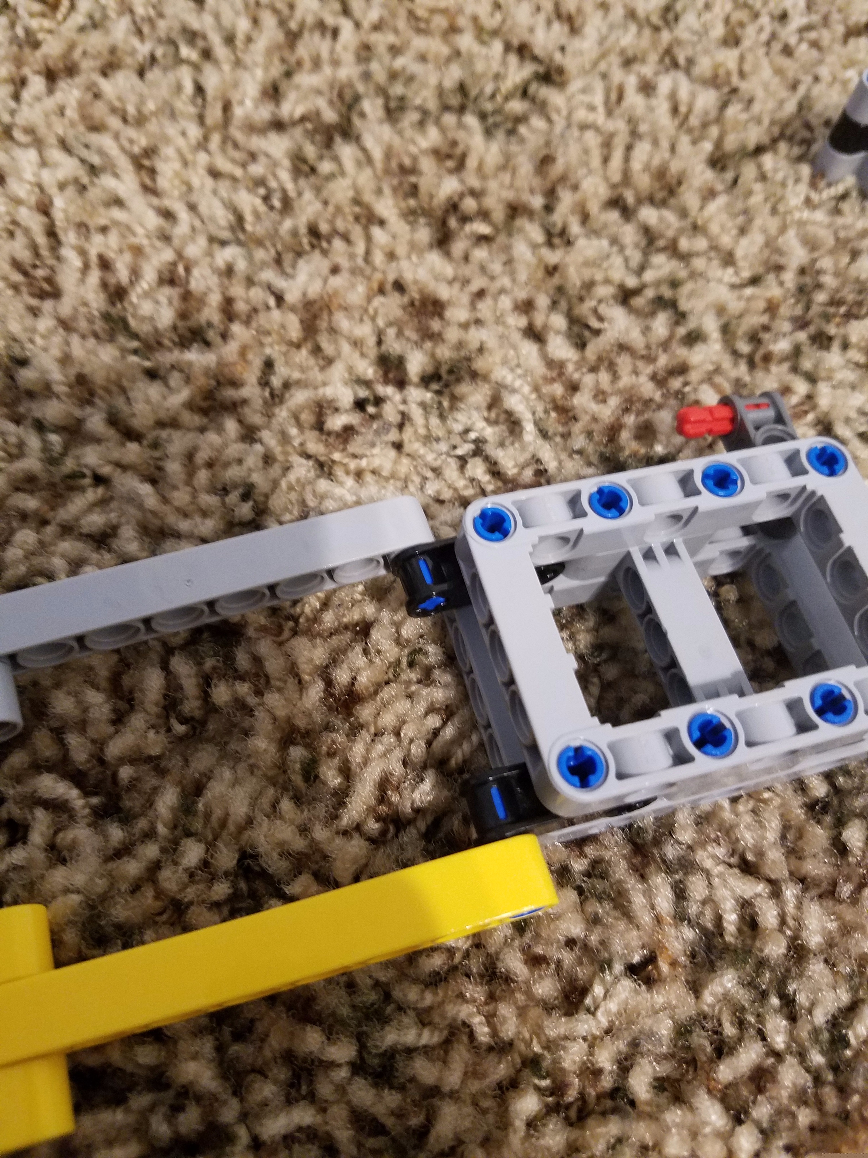 1497632021029628237100.jpg