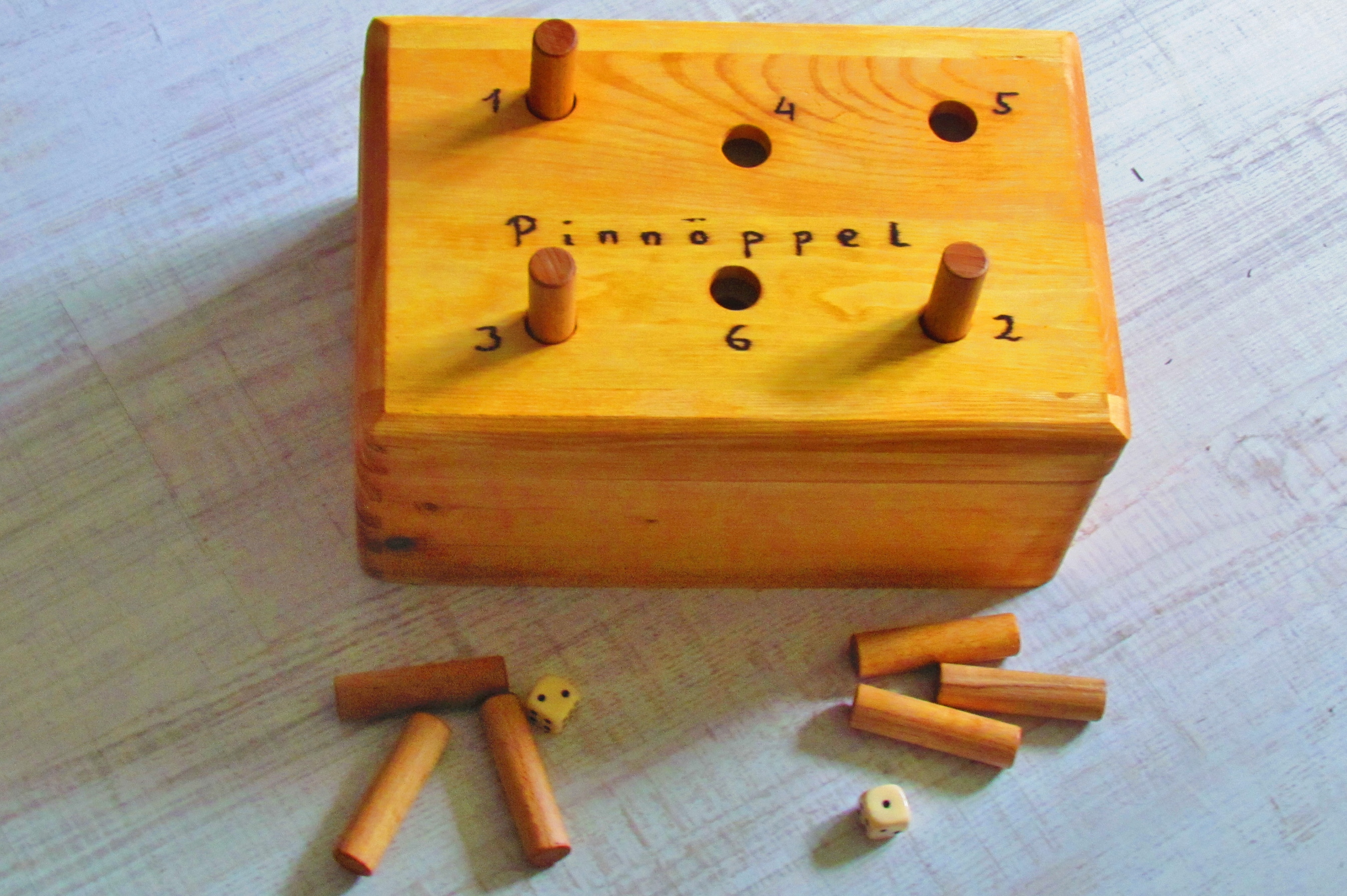 15. Pinn&ouml;ppel.JPG