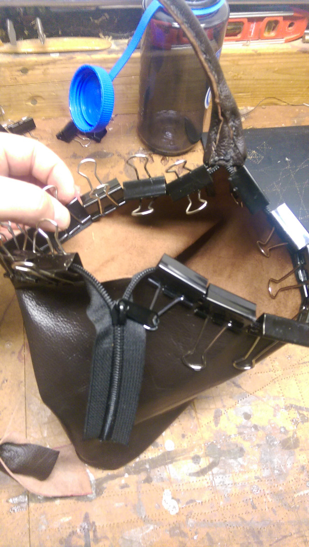 16 integrated handle and zipper gluing in.jpg