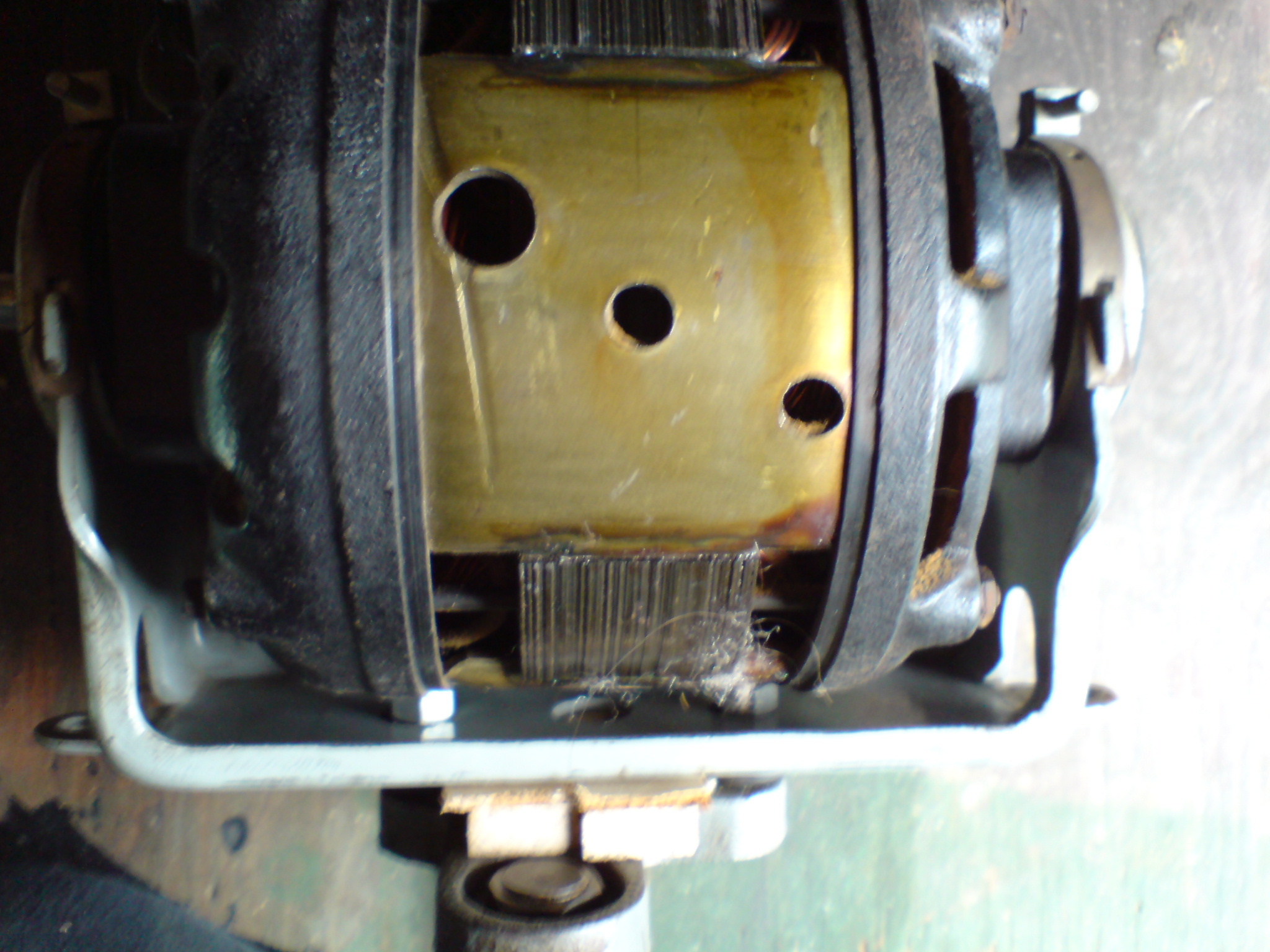 16d-motor-bracket.JPG