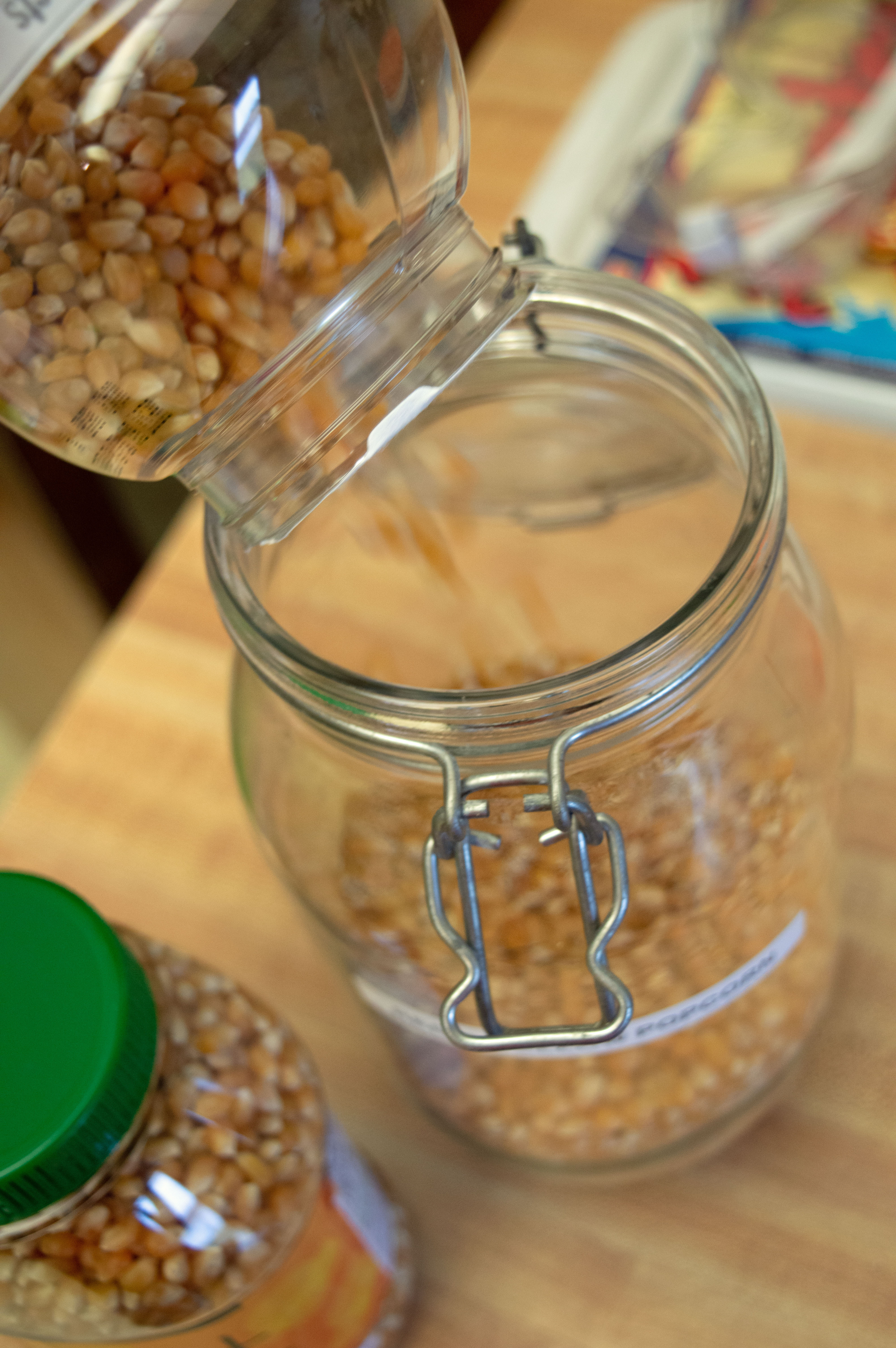 16h everything in containers, mix two in one big container.jpg