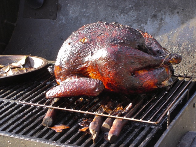 19. Rotate bird every hour for even cooking. Use Meat thermometer - done at 165 degrees._1.jpg