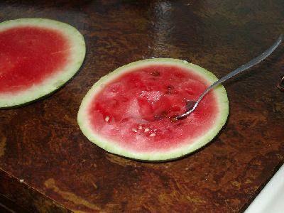 2010-0818-watermelon-done-right-015-400x300.jpg