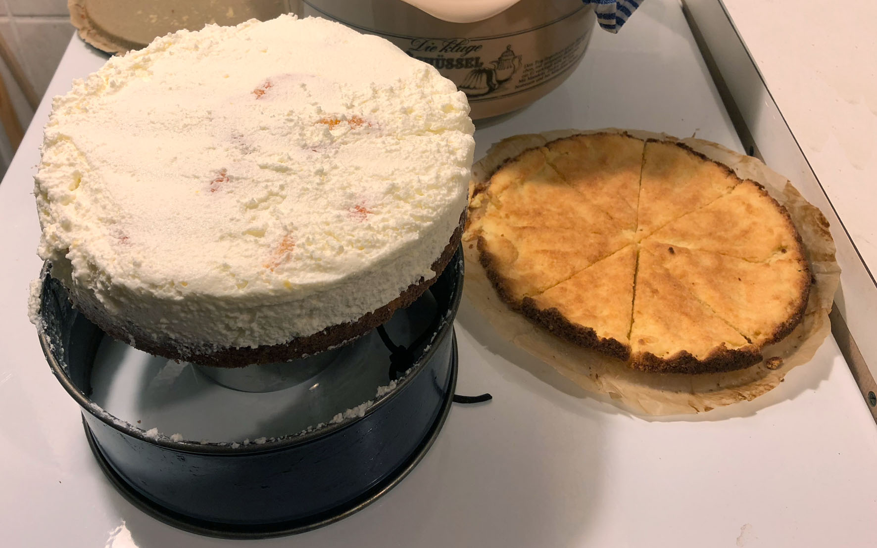 20180215-instructables-tropical-cream-cake-sun-free-the-cream (10).jpg