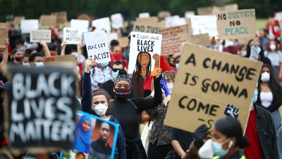 2020-06-03-london-floyd-protest.jpg