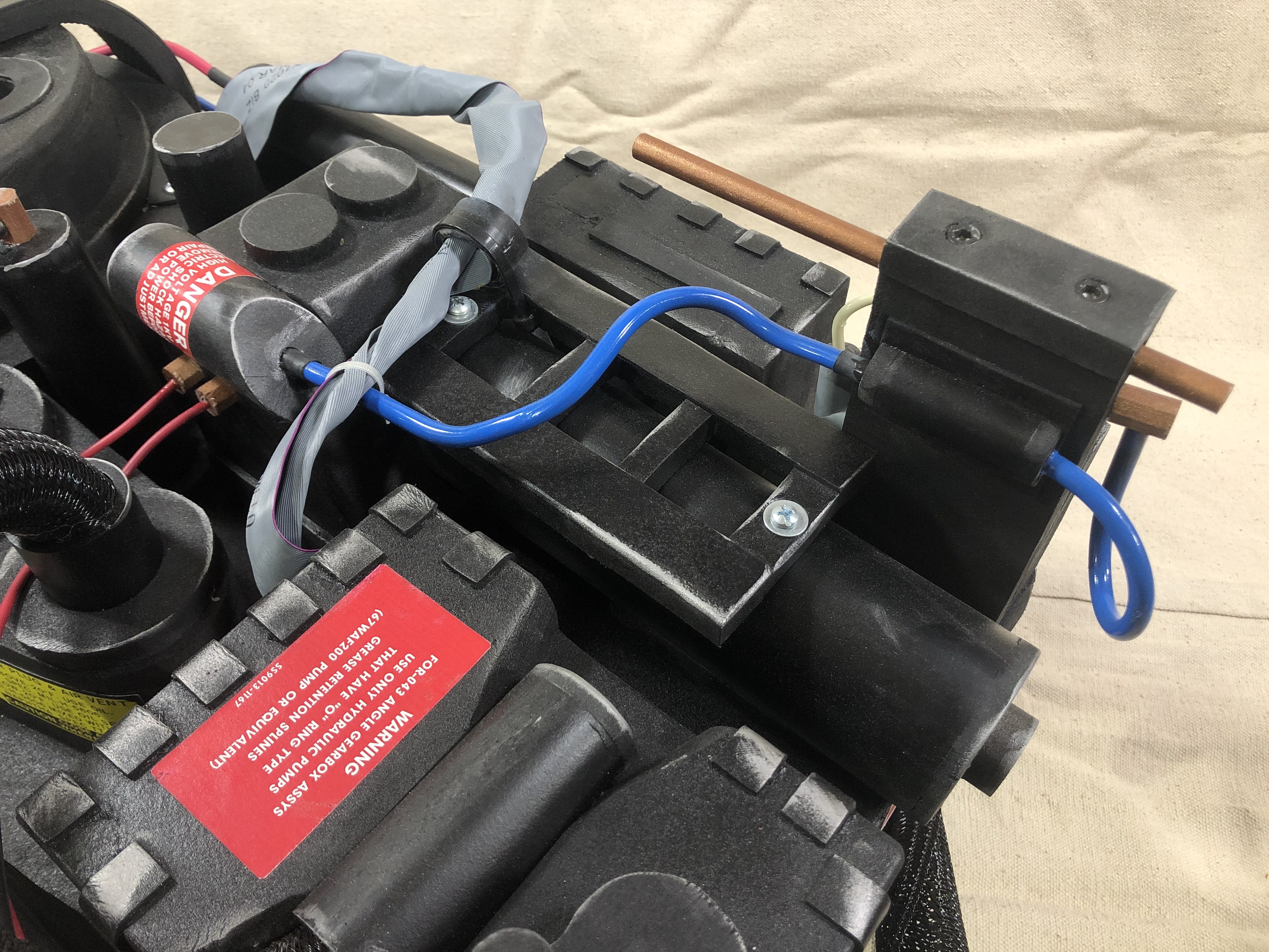 205 Glam_Proton Pack.JPG