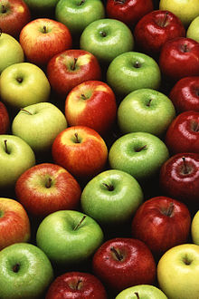 220px-Apples.jpg