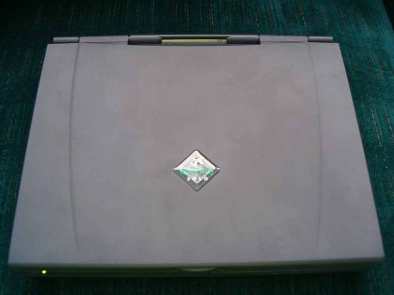 23289d1135486289-fs-ft-gateway-solo-2500-notebook-computer-top-cover.jpg