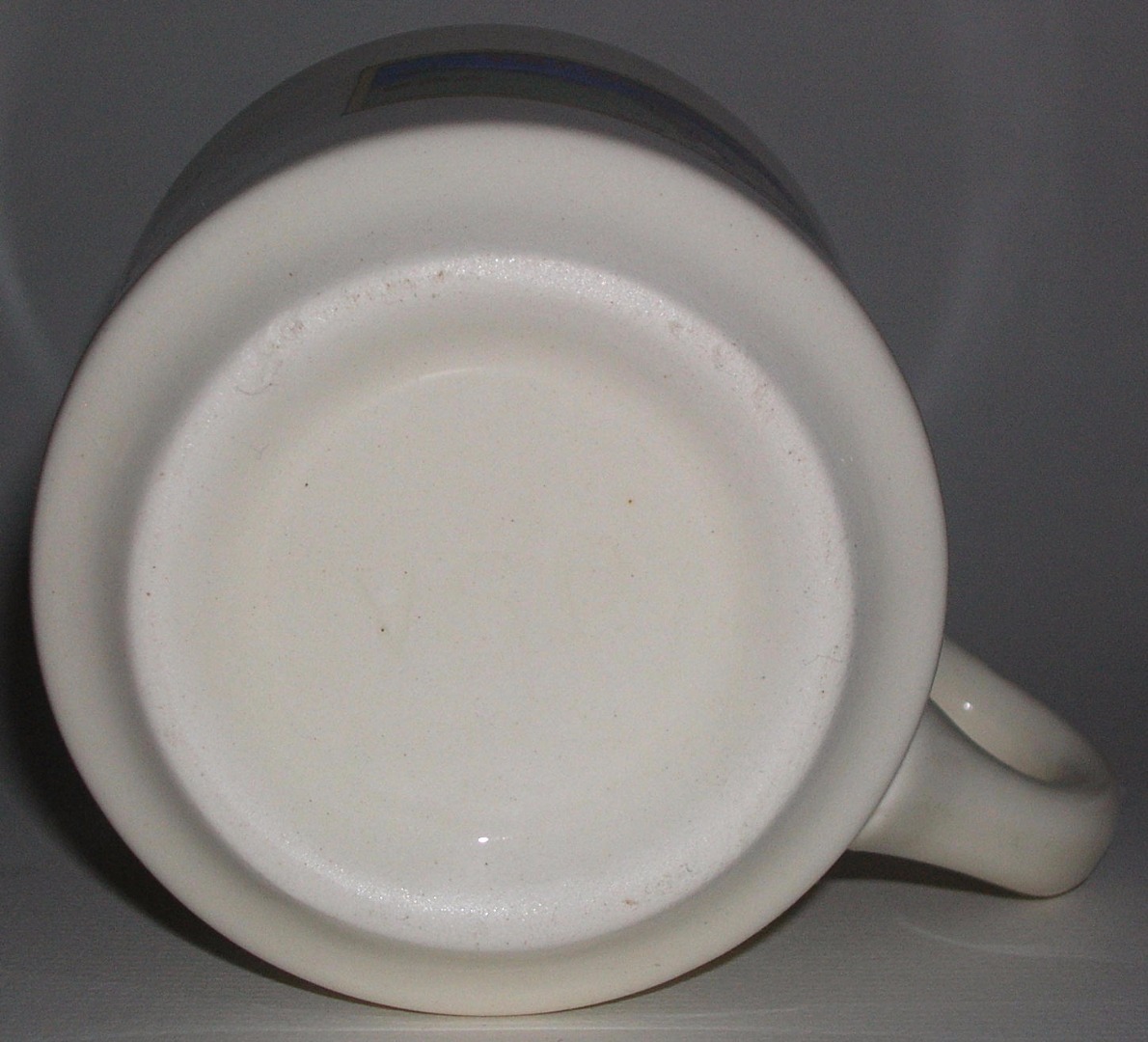 293b-Mug3 (bottom).jpg