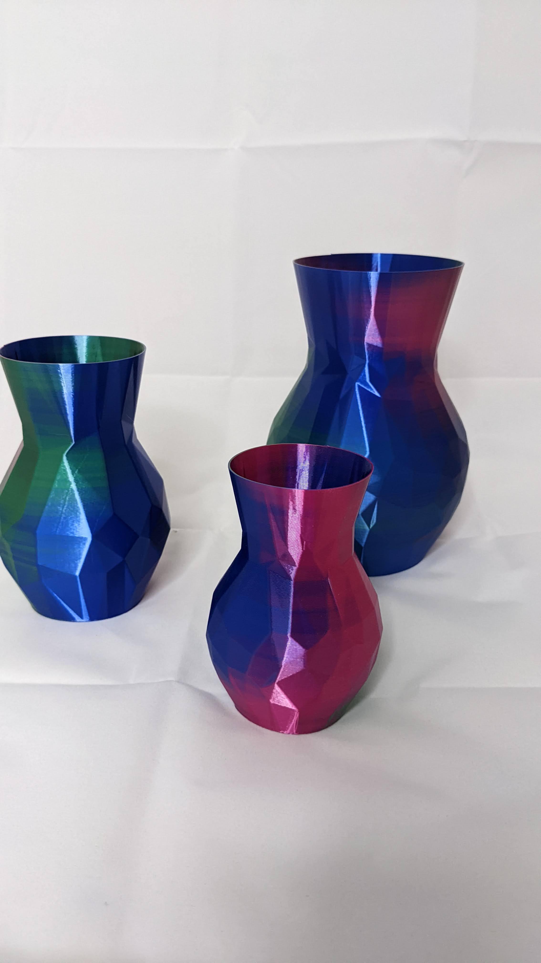 3 3 co extrusion low poly vases on white bg2.jpg