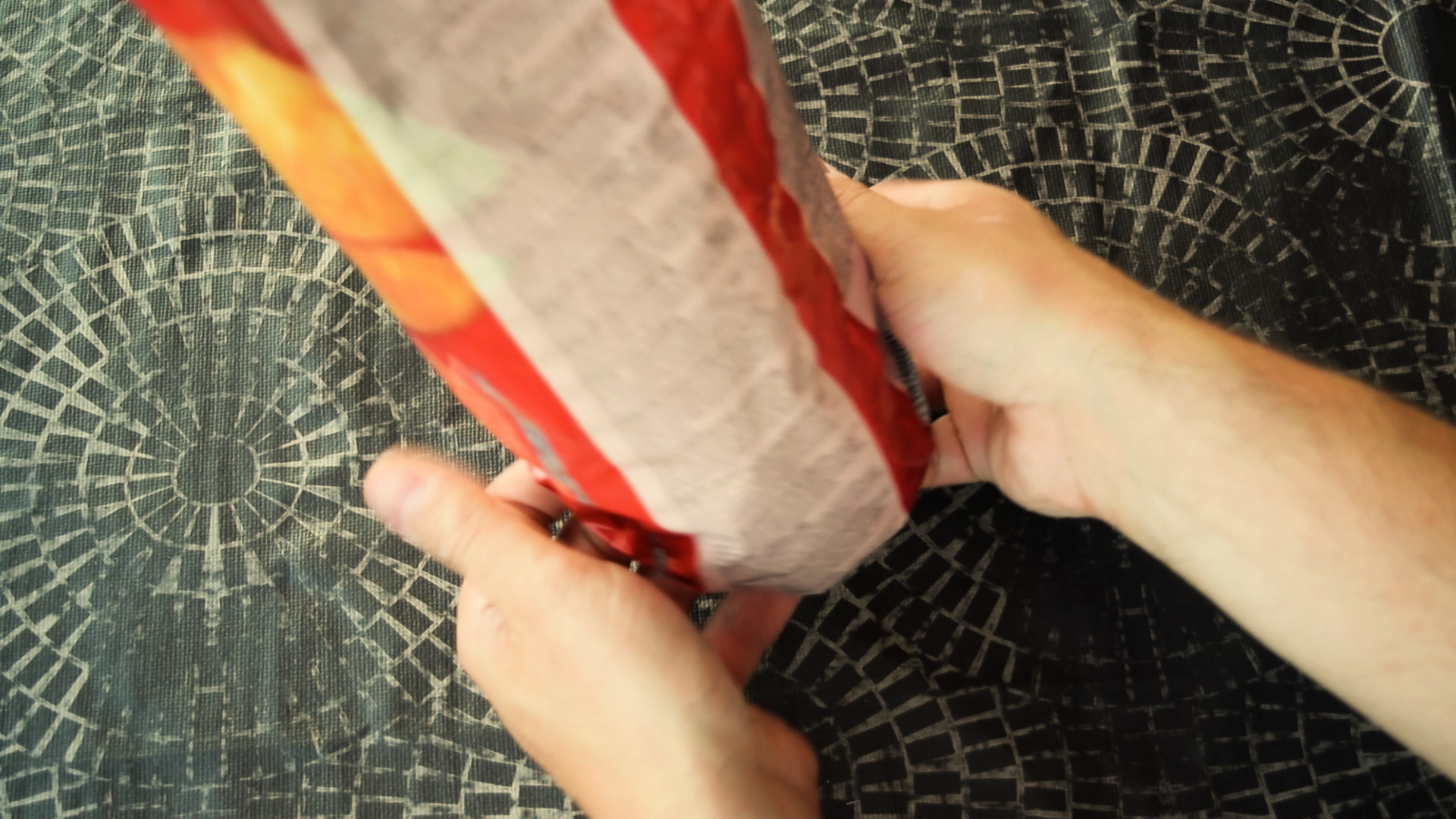 3 Chips Lifehacks_freeze13.bmp