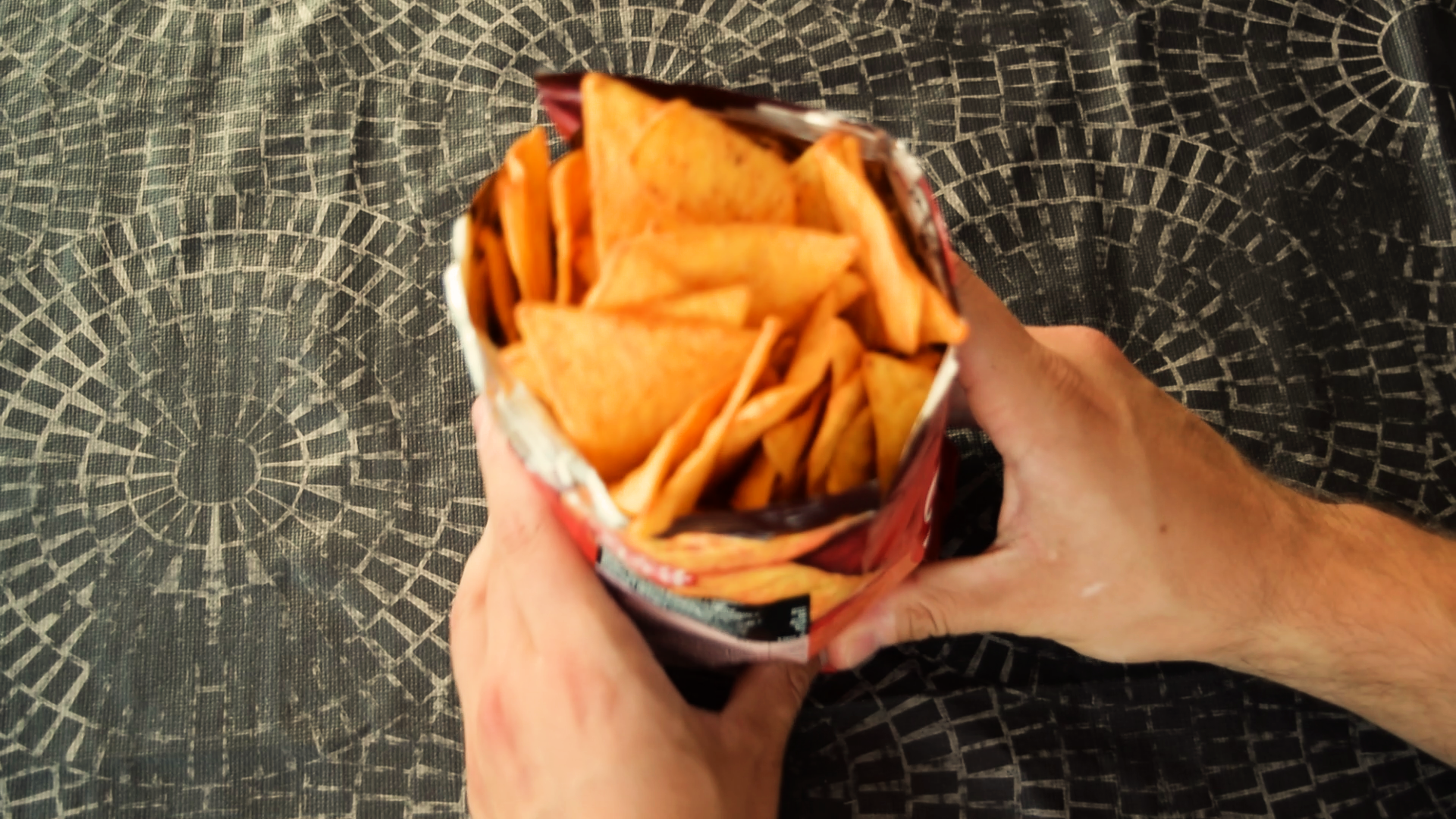 3 Chips Lifehacks_freeze15.bmp