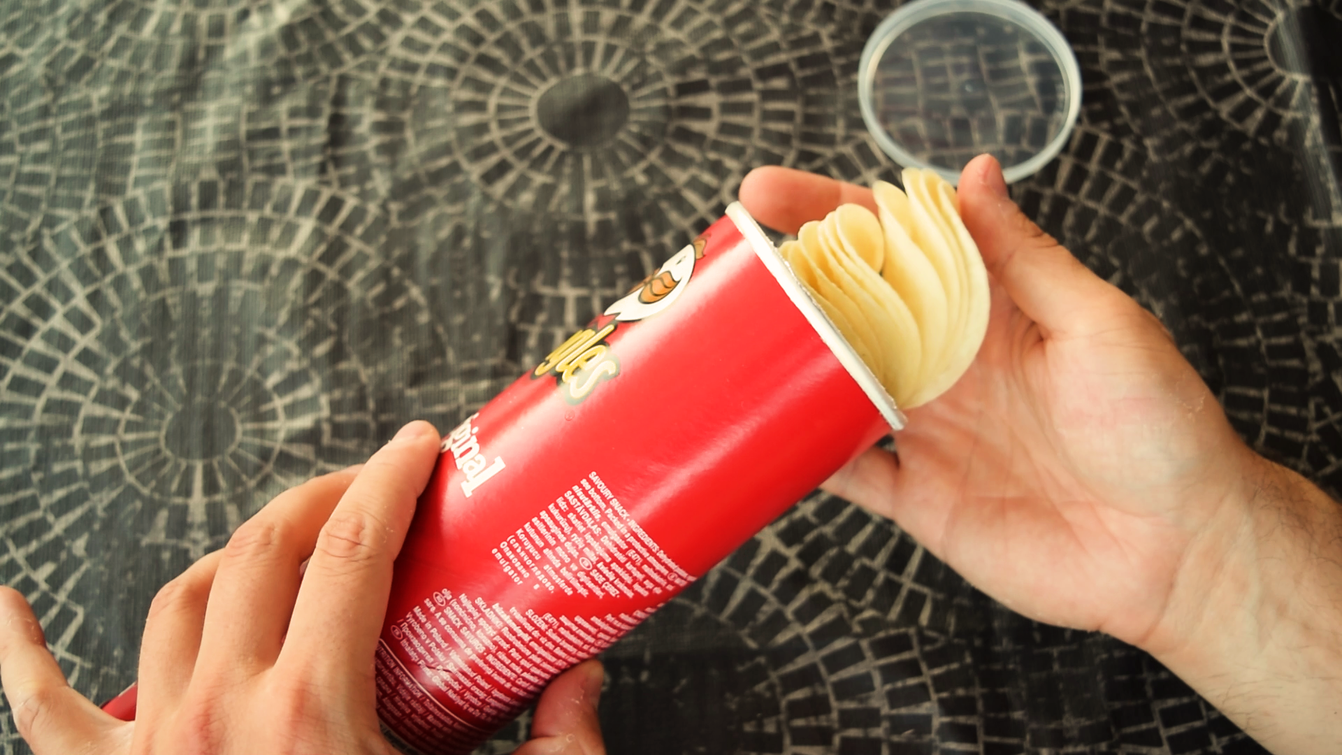 3 Chips Lifehacks_freeze2.bmp