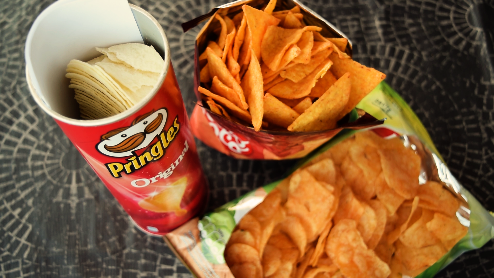 3 Chips Lifehacks_freeze27.bmp