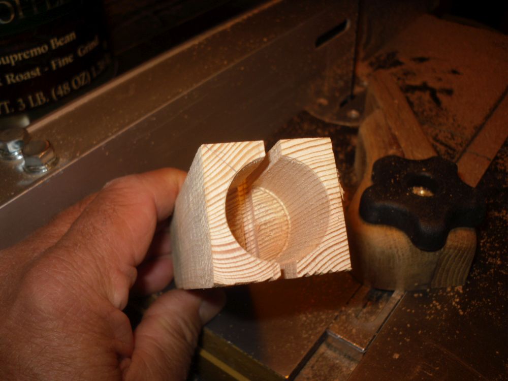 3-1 inch hole &amp; kerf.JPG