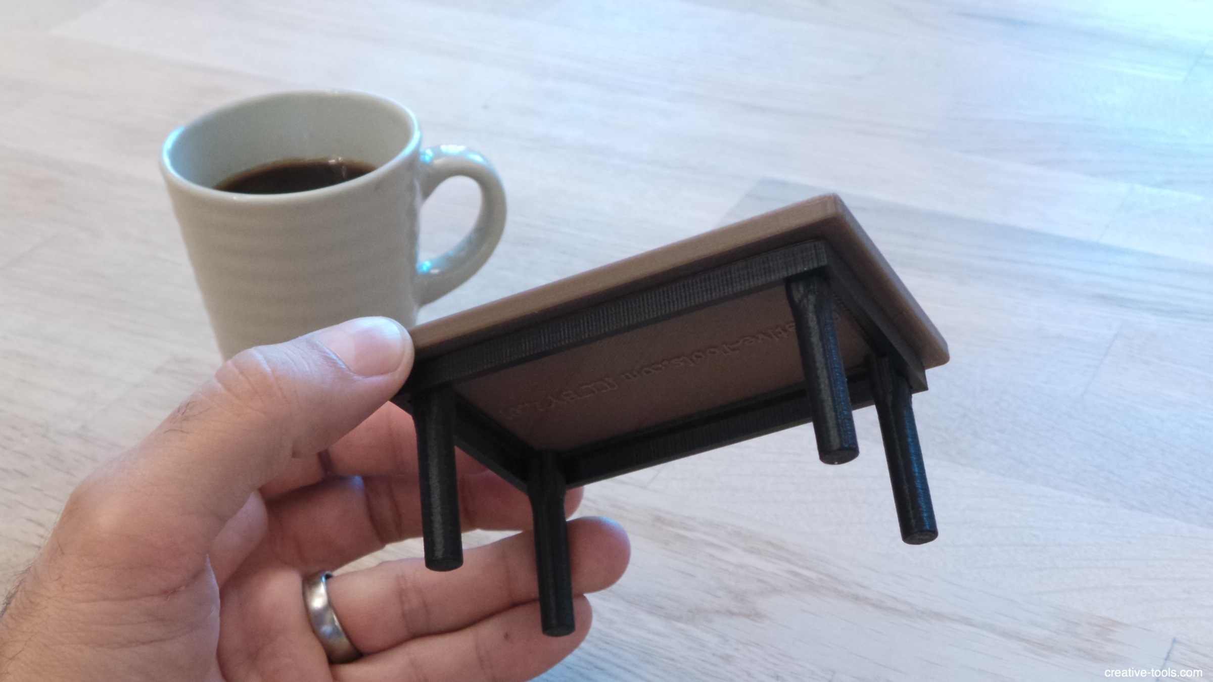 3D-printable coffee table (coaster) v08.jpg