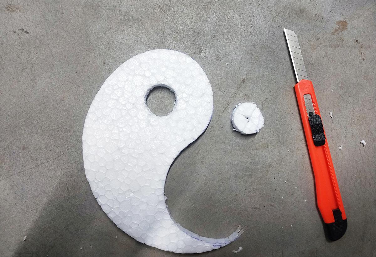 4_yin-yang-cut5.jpg