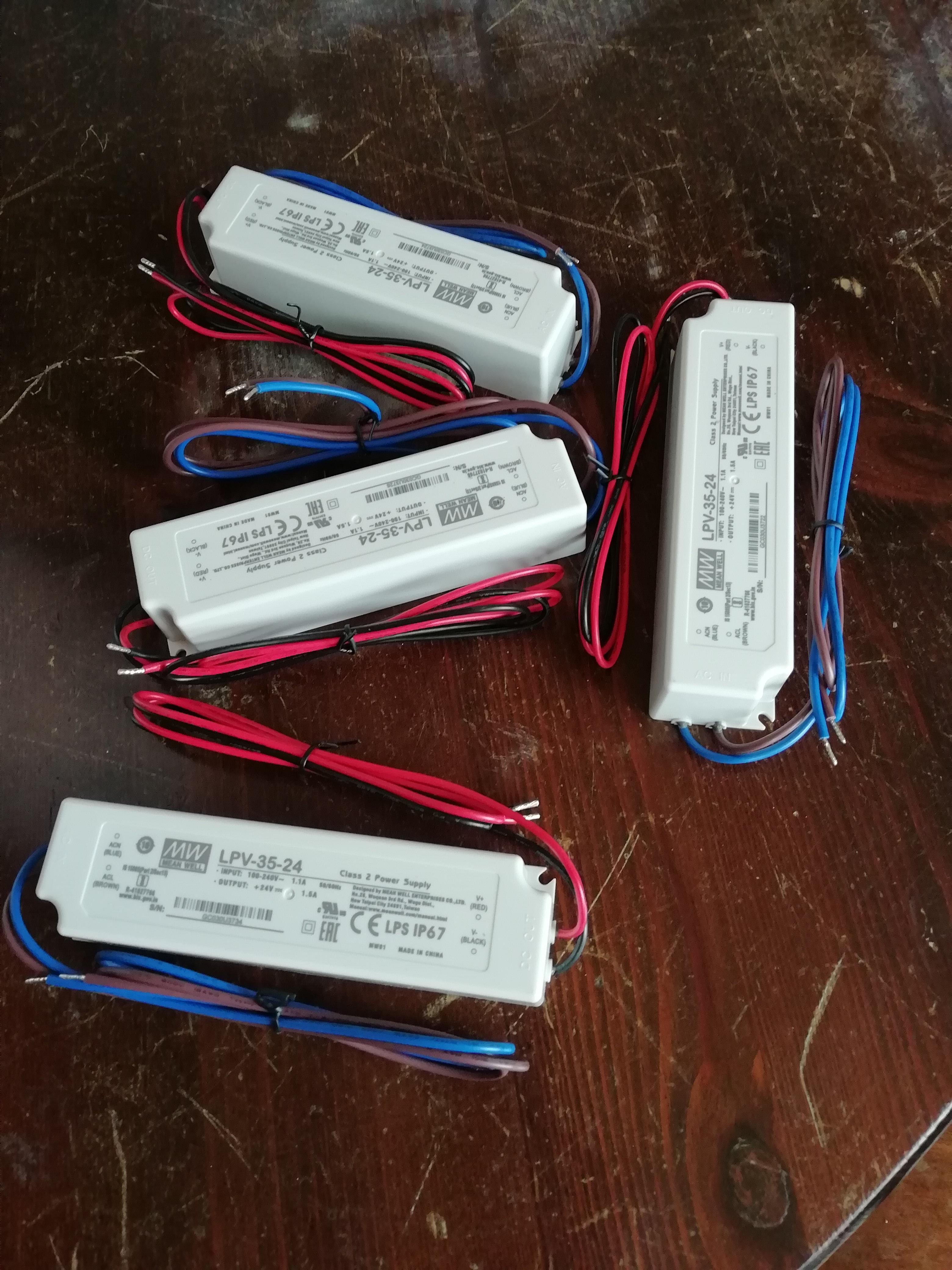 5)4power_supplies_35W_24V.jpg