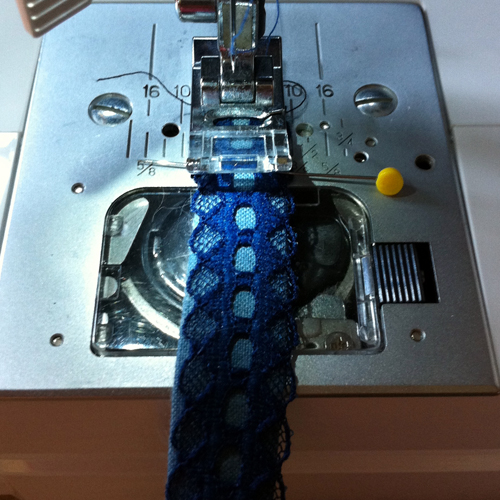 55 pin and sew lace.jpg