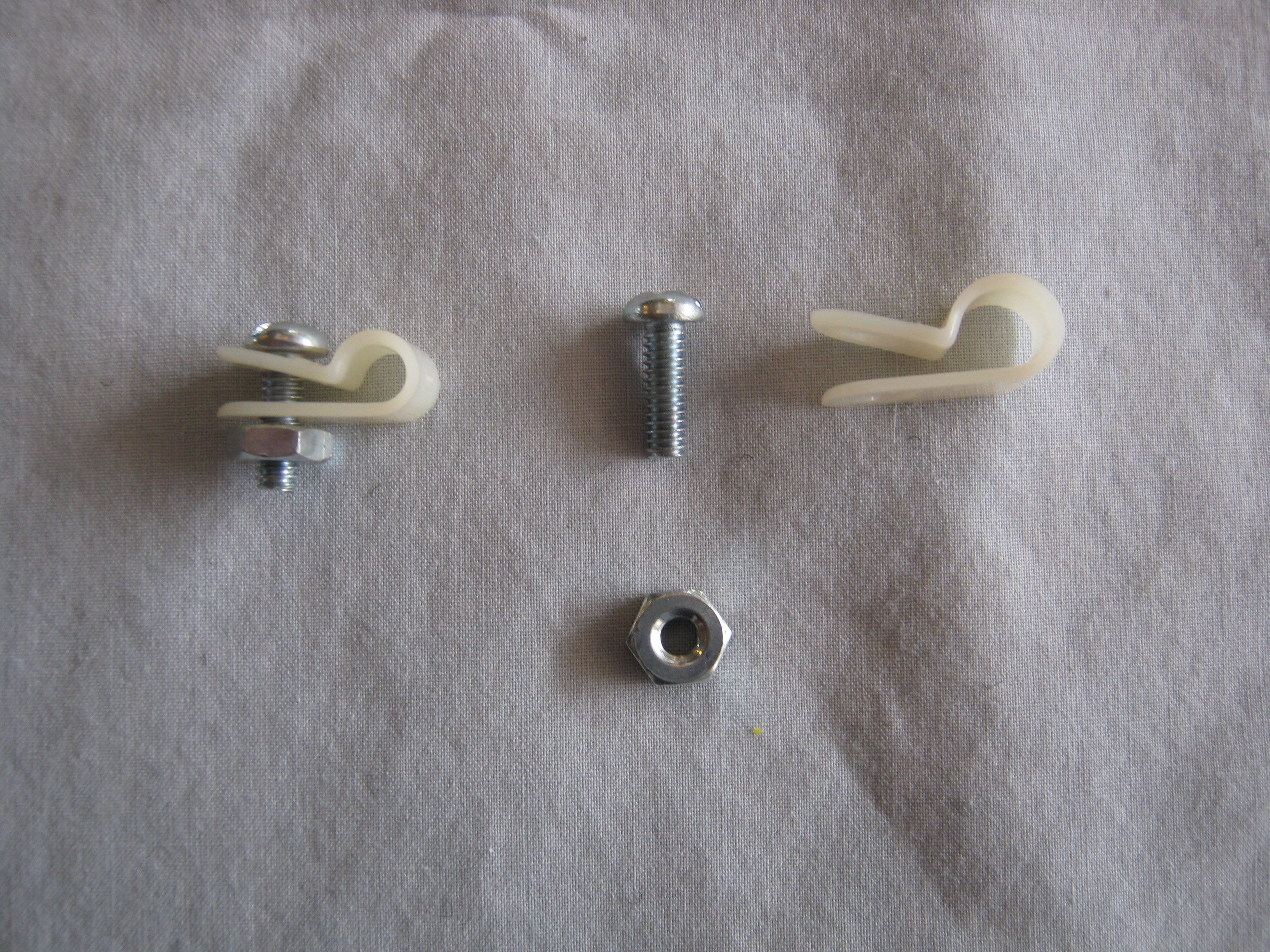 6 - 4 - Assemble Wire Clamps.JPG