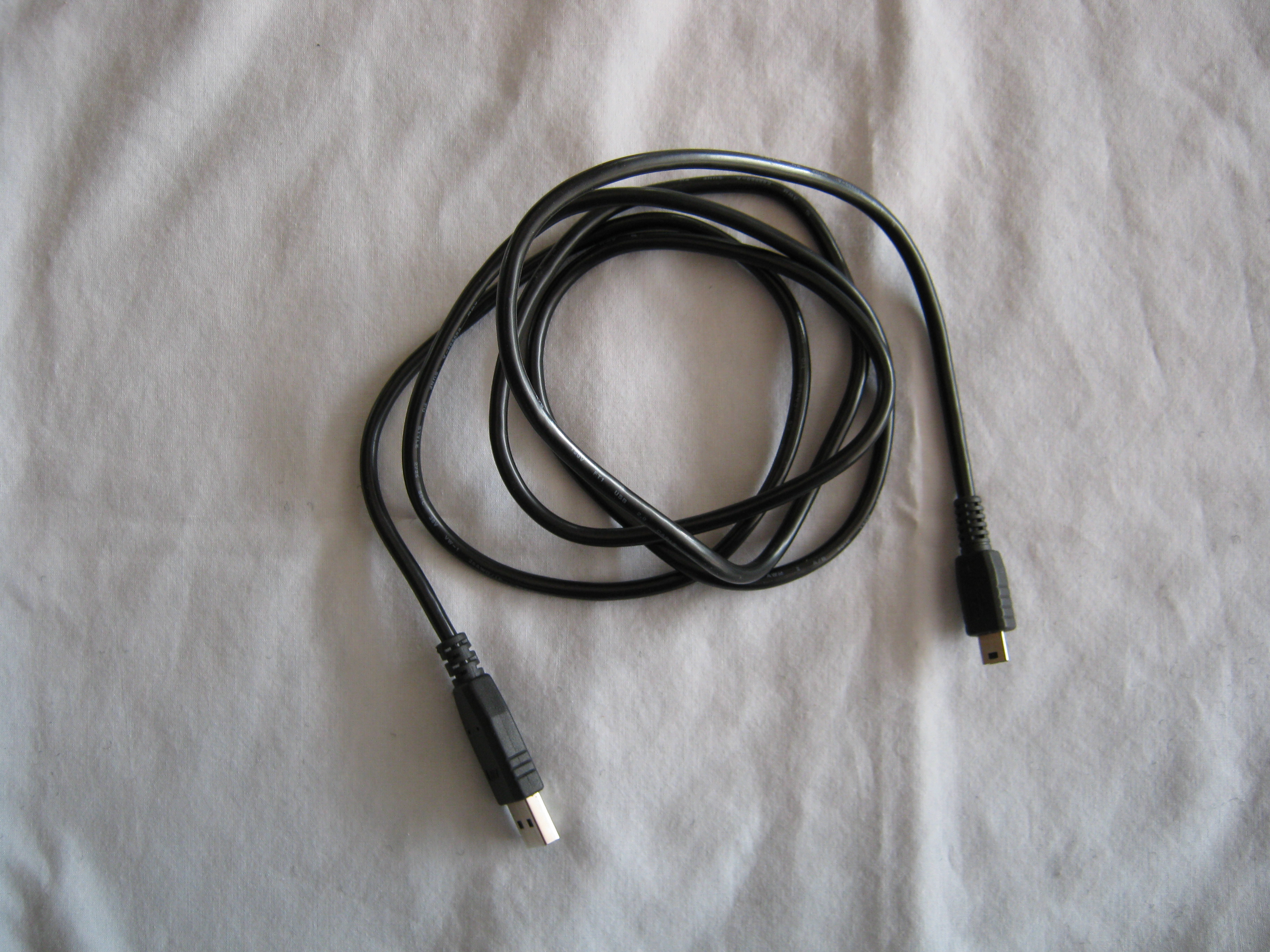 6 - 5 - USB Cable.JPG